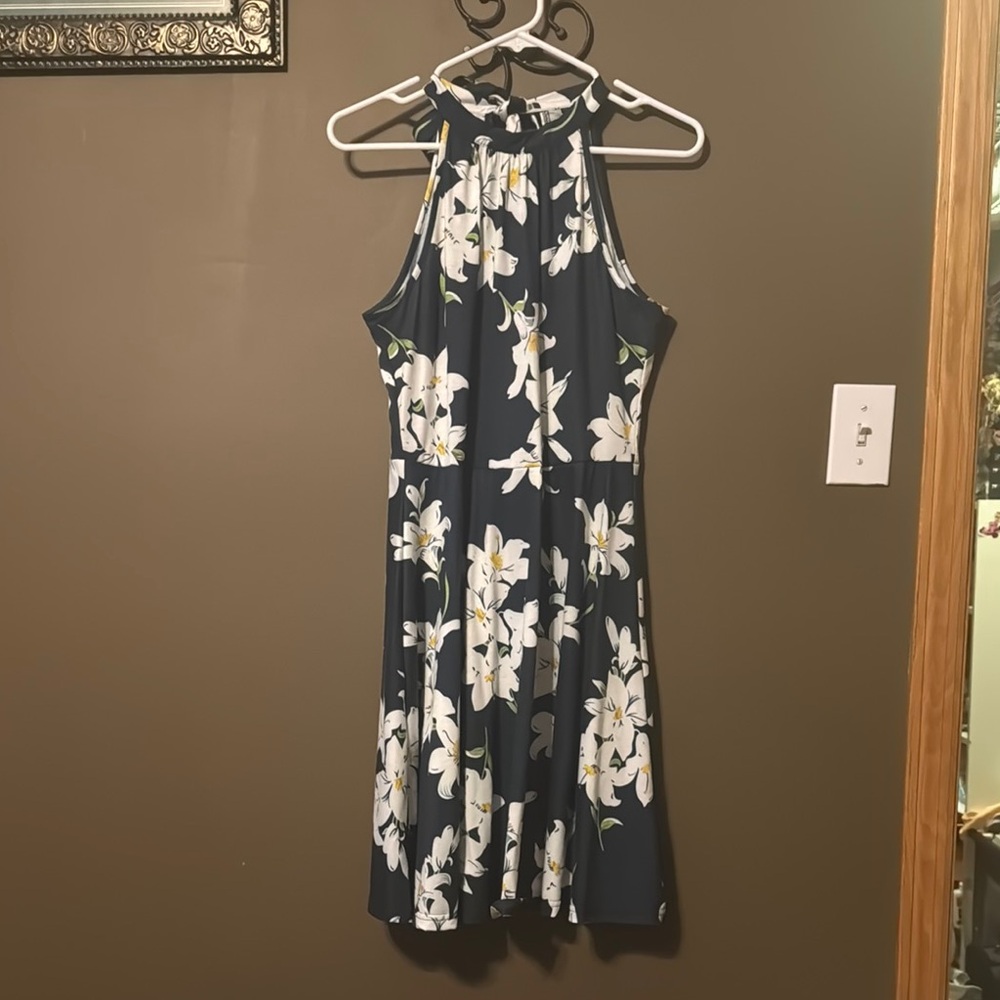 Kohl's Blue and White Sundress with Halter Neckline and Sleeveless Design